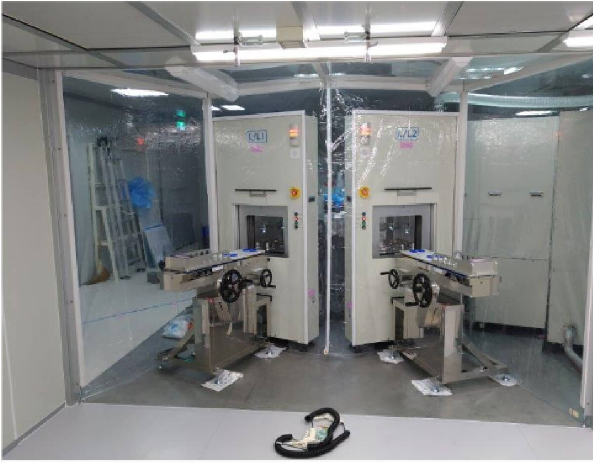 Glass Substrate Compatible Mass Production Type Multi Chamber Specifications Plasma CVD Device